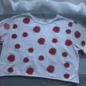 rose detailed white tee